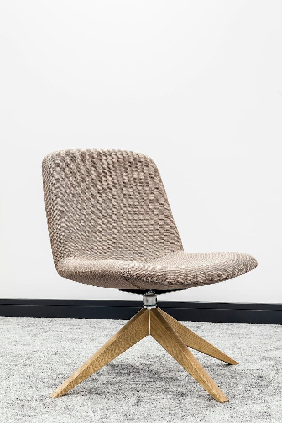 Ergonomic Swivel Chair